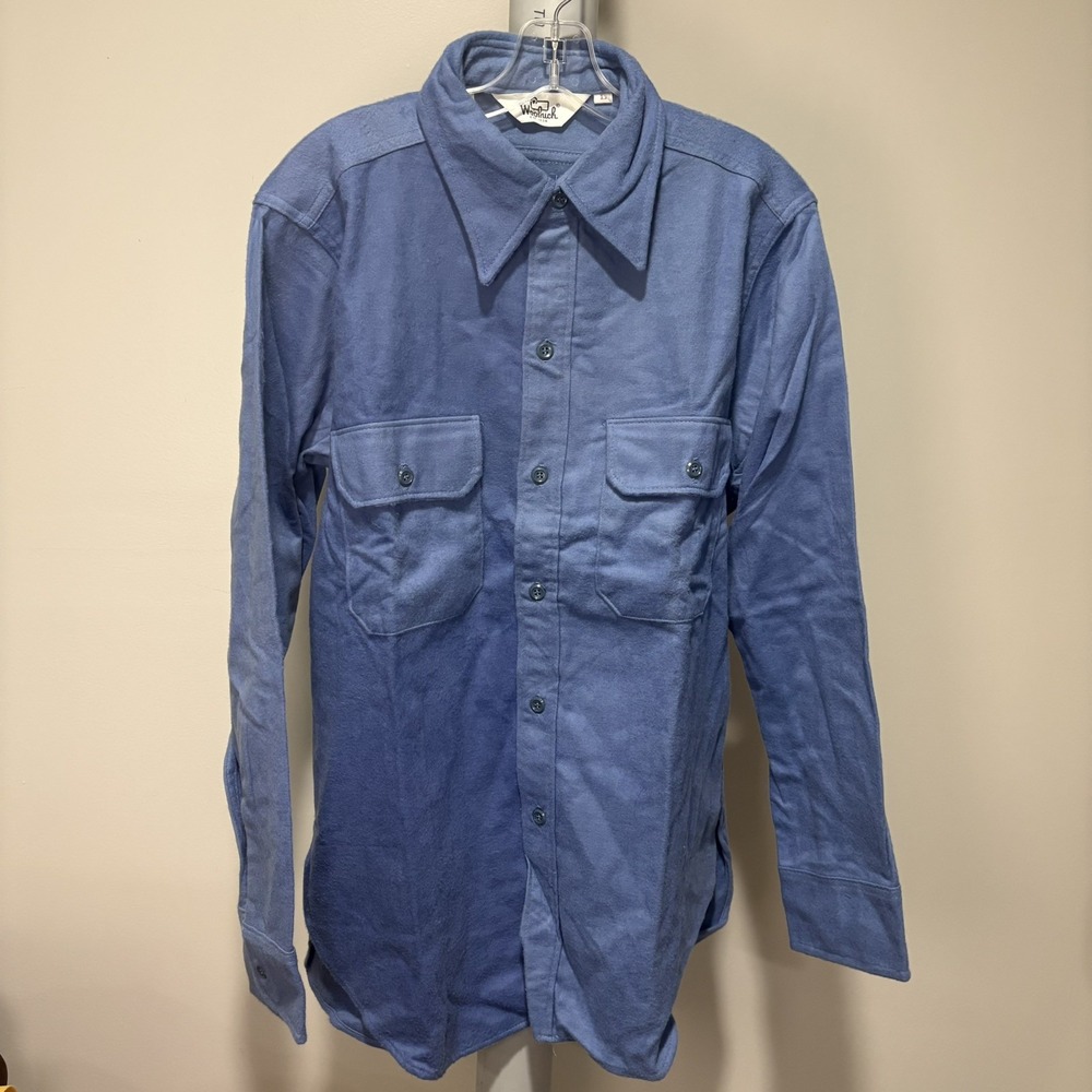 VINTAGE Woolrich Shirt Men Large Blue Chamois Cloth Flannel Shacket Heavy USA